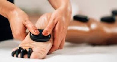 Masaj cu Pietre Calde